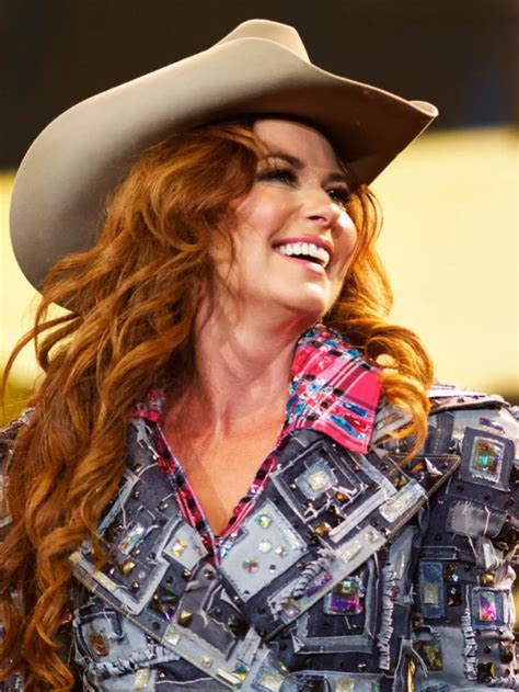 Shania Twain is unashamed of showing off body in her 50s